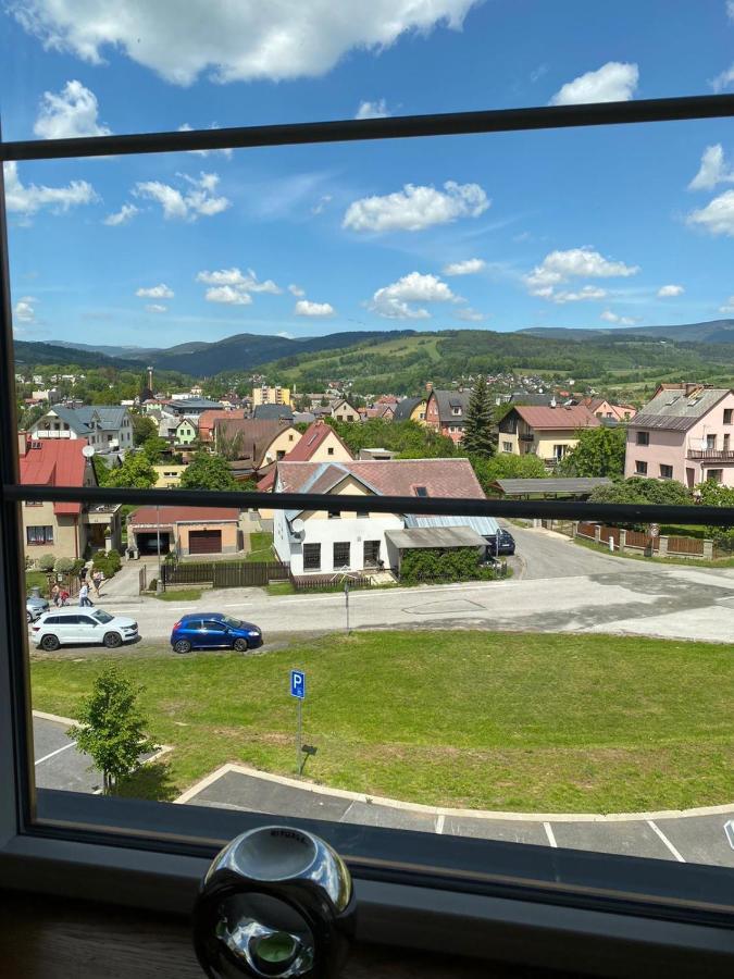 Deluxe Apartman Lisci Kopec Vrchlabi Exterior photo