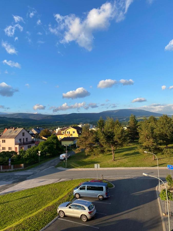 Deluxe Apartman Lisci Kopec Vrchlabi Exterior photo