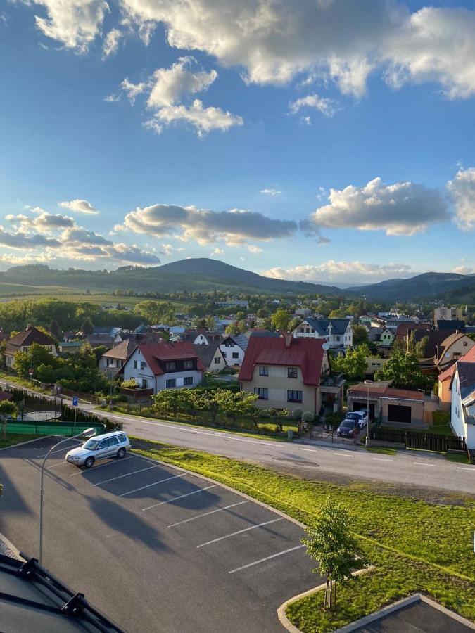 Deluxe Apartman Lisci Kopec Vrchlabi Exterior photo